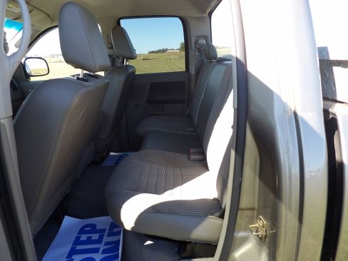 Used 2006 Dodge Ram 1500 Truck ST w/ SXT Group image 12