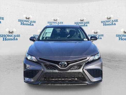 Used 2024 Toyota Camry SE FWD image 6