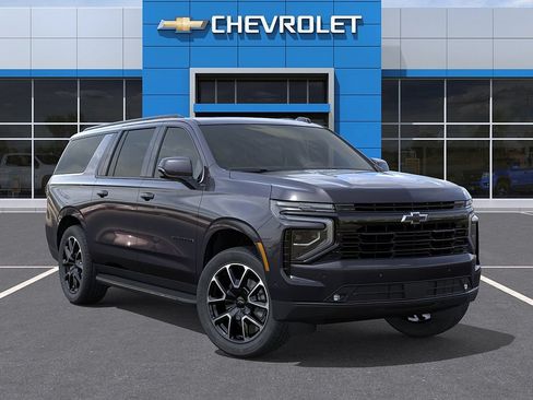 New 2026 Chevrolet Suburban RST w/ Comfort Package AWD/4WD image 7