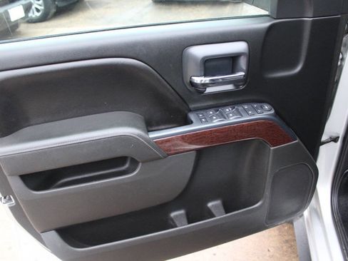 Used 2015 GMC Sierra 1500 SLE w/ SLE Value Package image 9