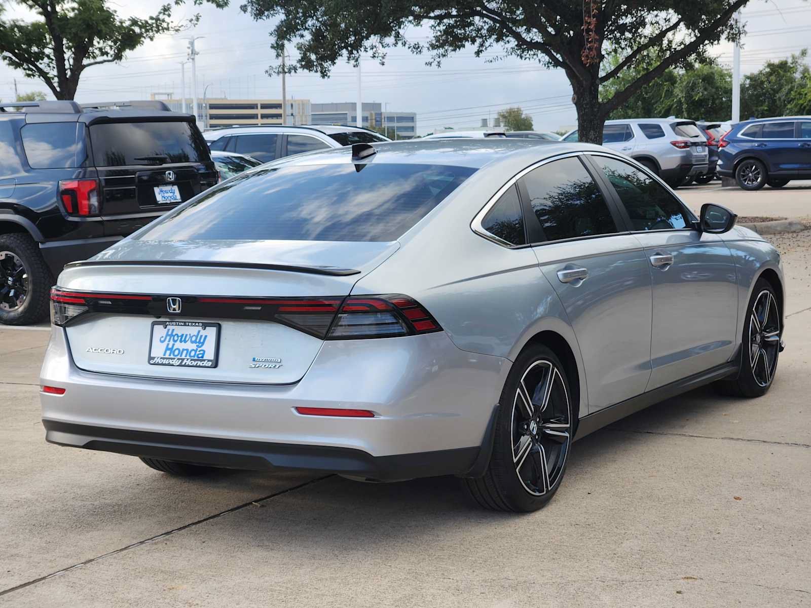Used 2024 Honda Accord Sport image 5