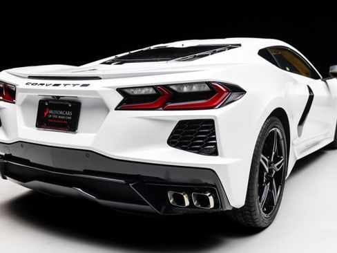 Used 2020 Chevrolet Corvette Stingray Premium Cpe w/ 3LT Preferred Equipment Group image 34