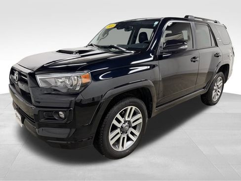 Used 2022 Toyota 4Runner TRD Sport image 3