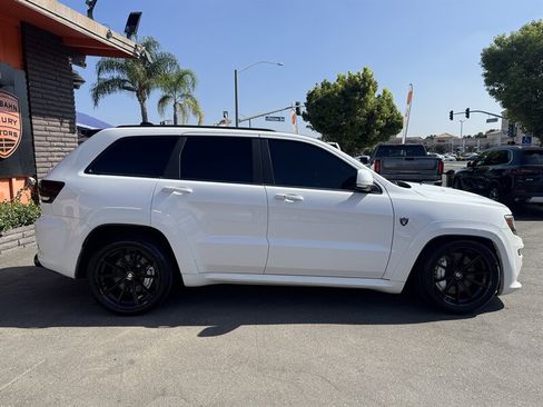 Used 2014 Jeep Grand Cherokee SRT w/ Trailer Tow Group IV AWD/4WD image 18