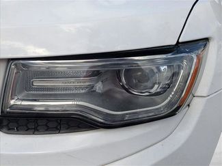 Used 2014 Jeep Grand Cherokee Limited w/ Luxury Group II video 2