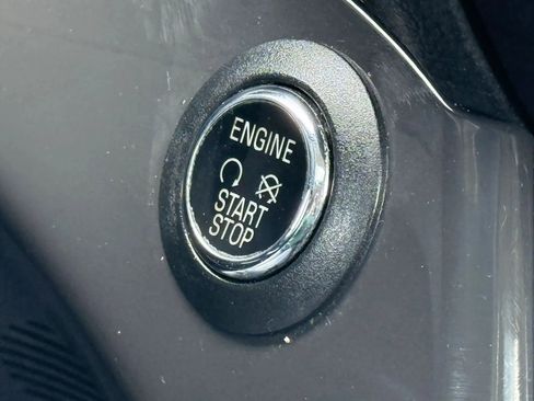 Used 2015 Ford Escape Titanium image 25