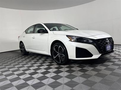 Used 2024 Nissan Altima 2.5 SR