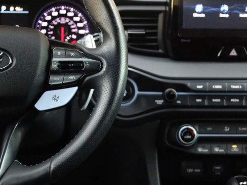 Used 2021 Hyundai Veloster N FWD image 26