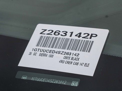 Used 2025 GMC Sierra 1500 Elevation w/ Preferred Package image 26