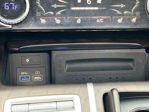 Used 2023 Genesis GV80 3.5T w/ Prestige Package image 32