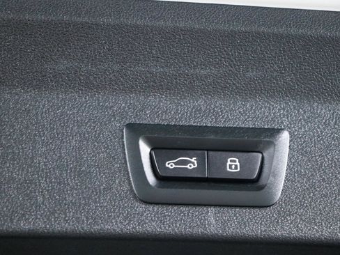 Used 2024 BMW X3 sDrive30i w/ Premium Package RWD image 30