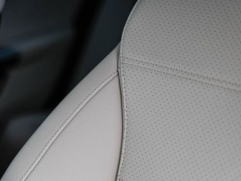 Used 2024 Mercedes-Benz C 300 4MATIC Sedan image 25