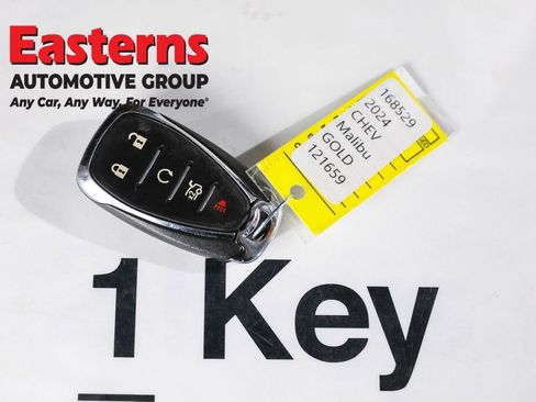 Used 2024 Chevrolet Malibu LT image 26