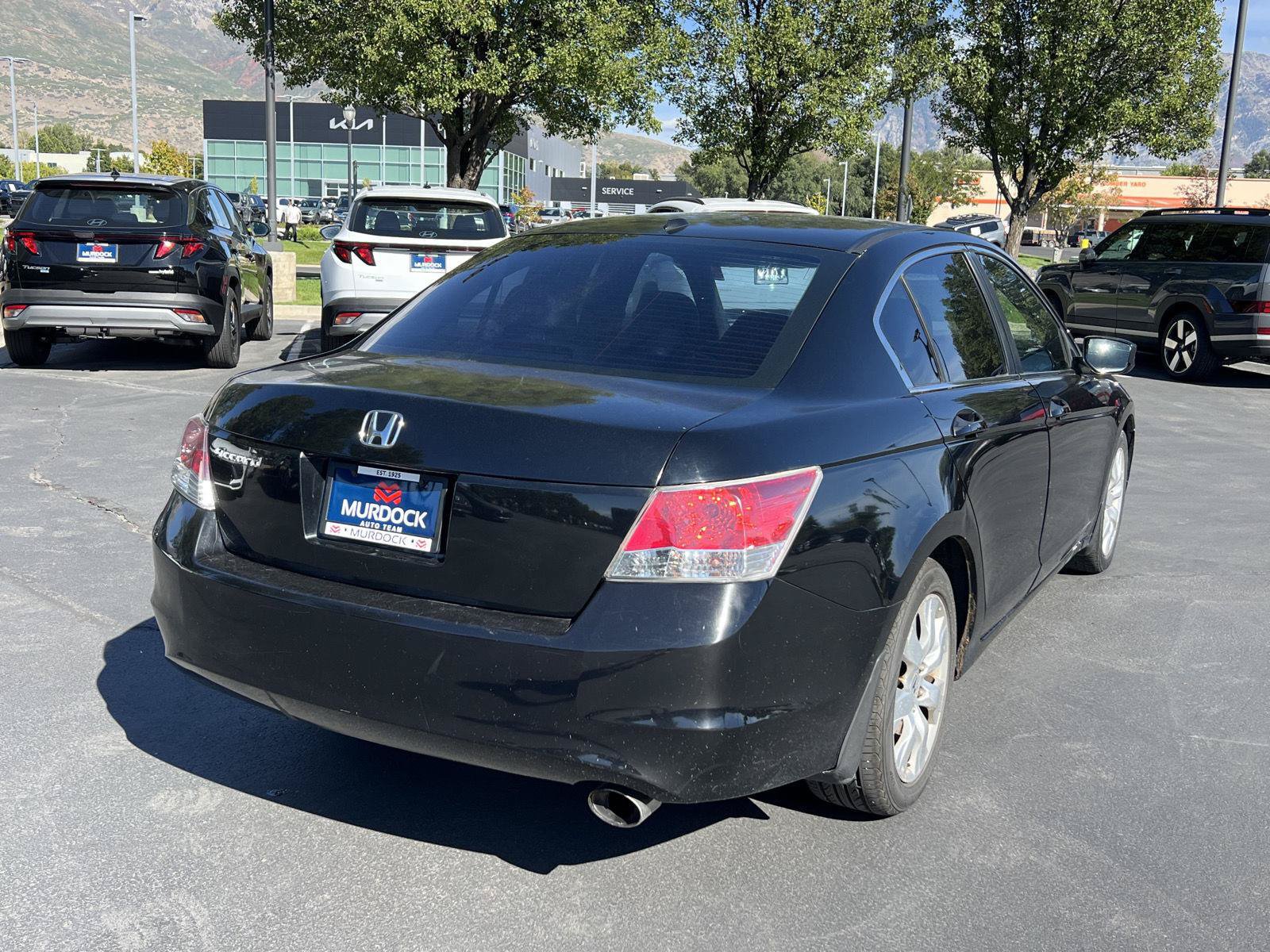 Used 2010 Honda Accord EX-L image 17