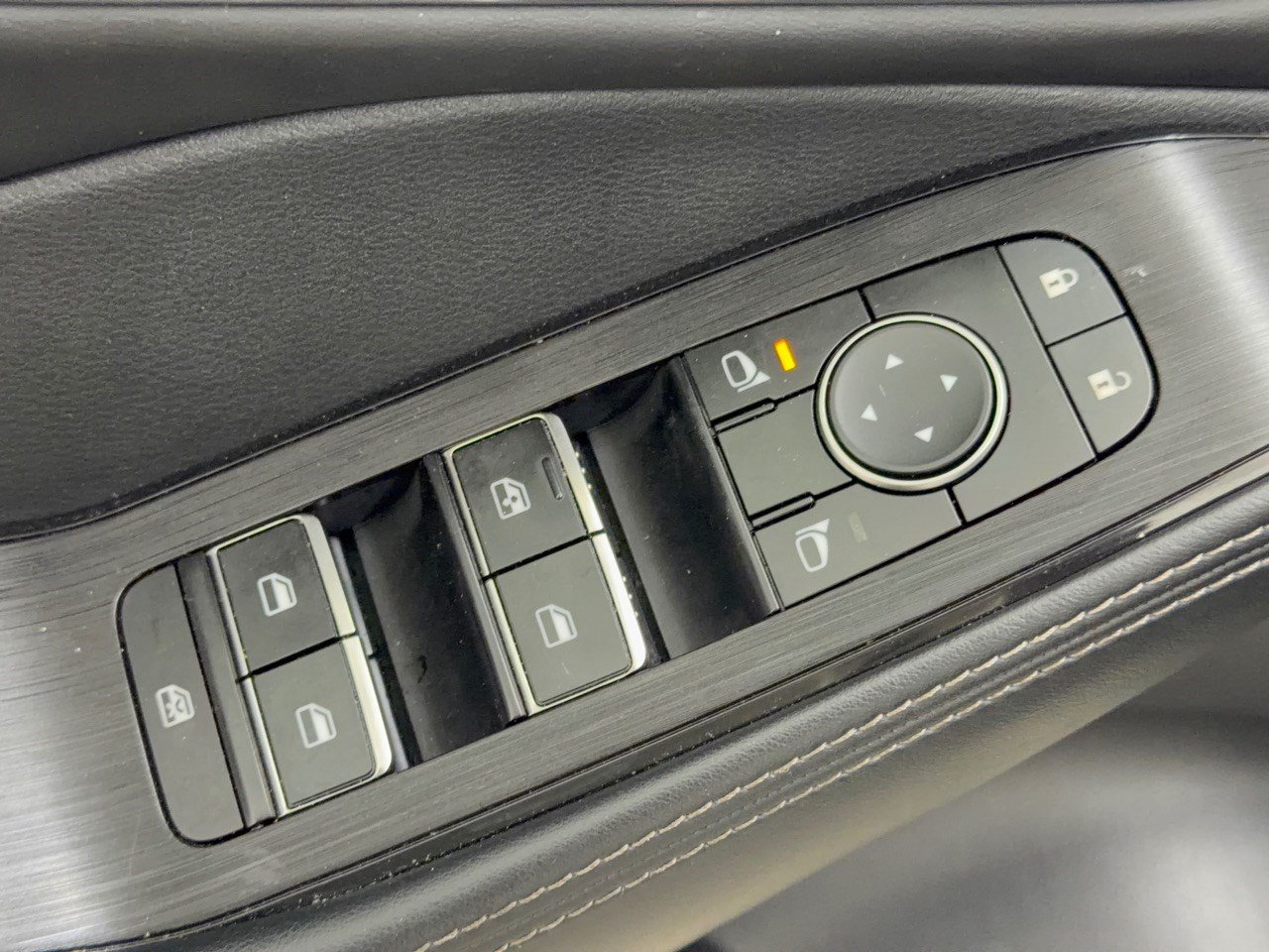 Used 2023 Nissan Rogue Platinum w/ Platinum Premium Package AWD/4WD image 15