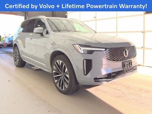 Used 2025 Volvo XC90 B5 Plus image 2