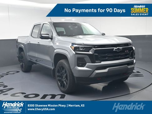 Used 2024 Chevrolet Colorado Z71 w/ Z71 Convenience Package 2 AWD/4WD image 1