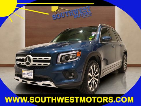 Used 2022 Mercedes-Benz GLB 250 image 1