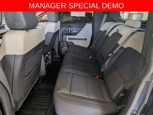 Used 2026 GMC Hummer EV SUV AWD/4WD image 17