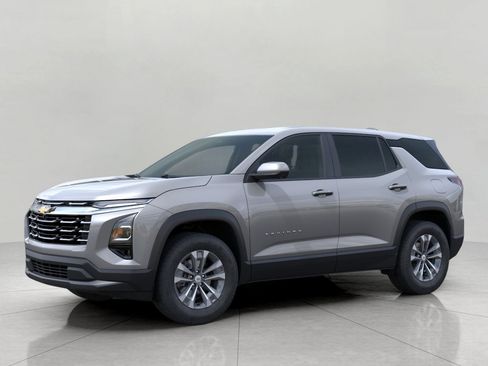 New 2026 Chevrolet Equinox LT w/ Convenience Package II AWD/4WD image 2