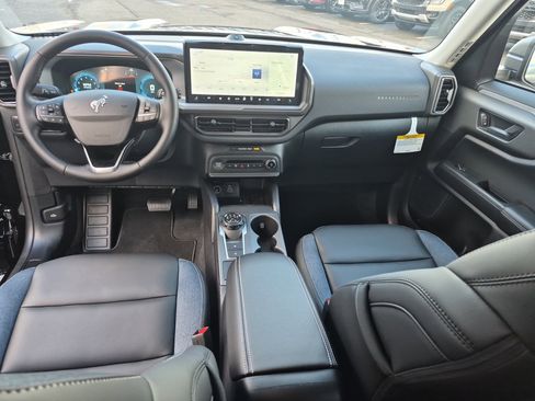 New 2025 Ford Bronco Sport Outer Banks w/ Outer Banks Tech Package+ image 22