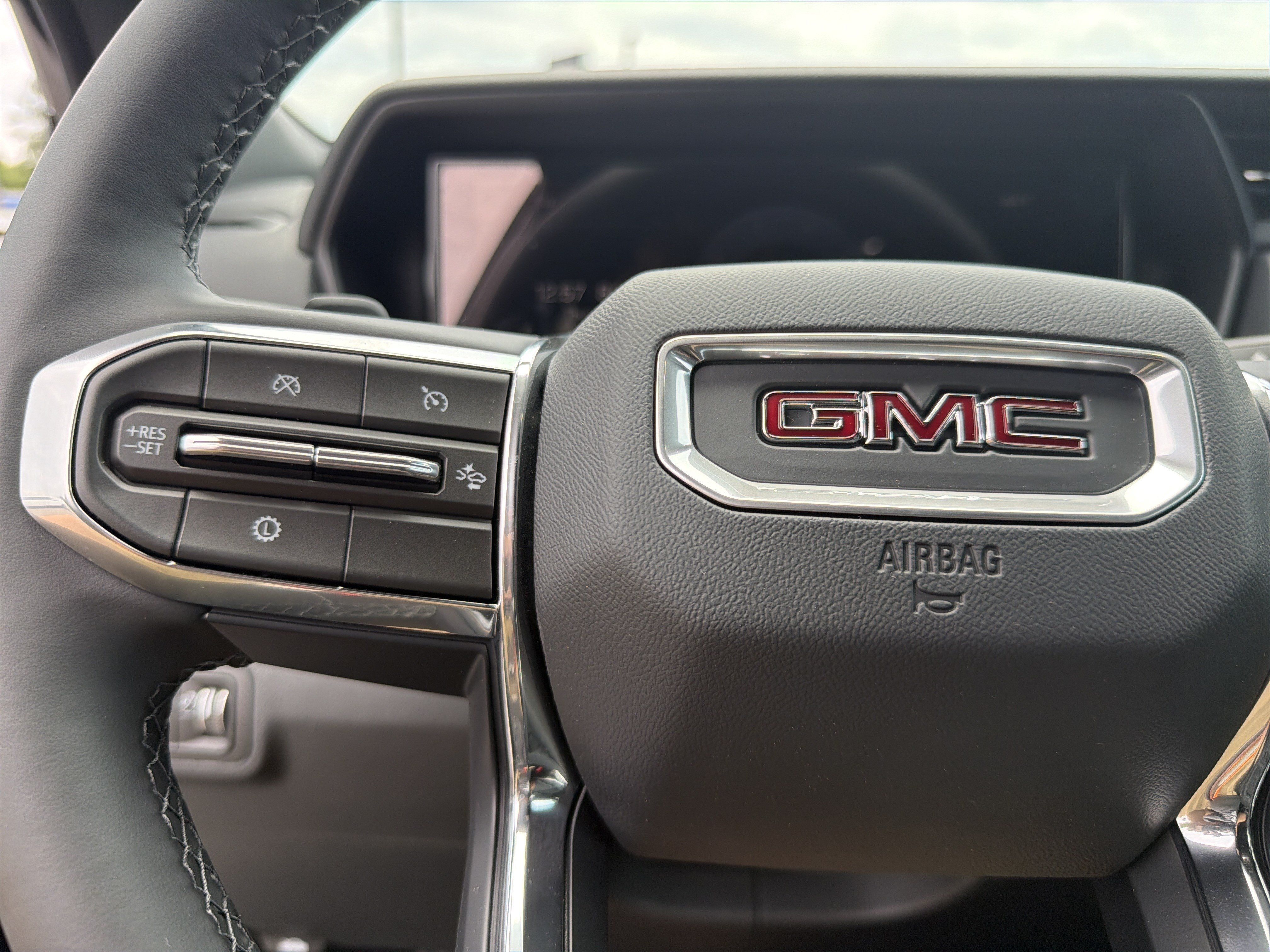 New 2026 GMC Terrain Elevation w/ Black Edition FWD image 29