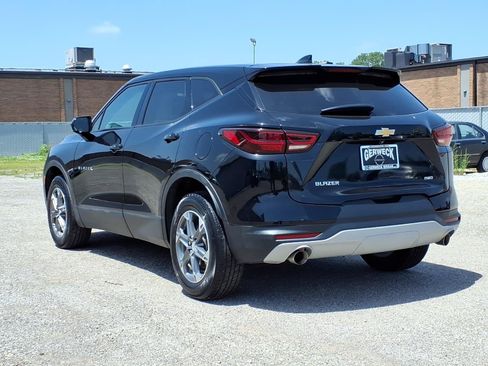 Used 2023 Chevrolet Blazer LT AWD/4WD image 6