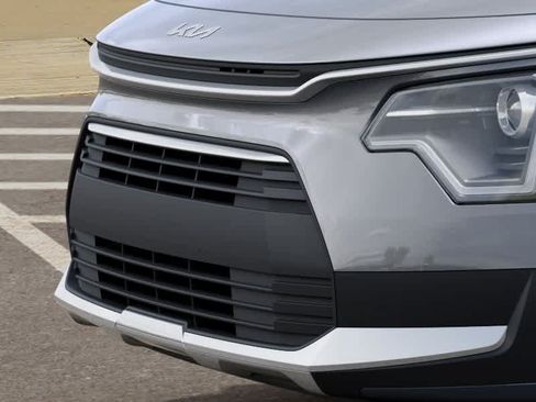 New 2026 Kia Niro LX FWD image 12