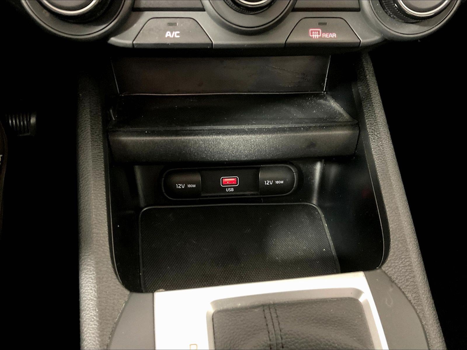 Used 2023 Kia Forte LXS w/ LXS Technology Package FWD image 16