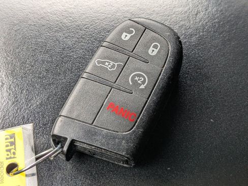 Used 2024 Dodge Durango GT AWD/4WD image 29