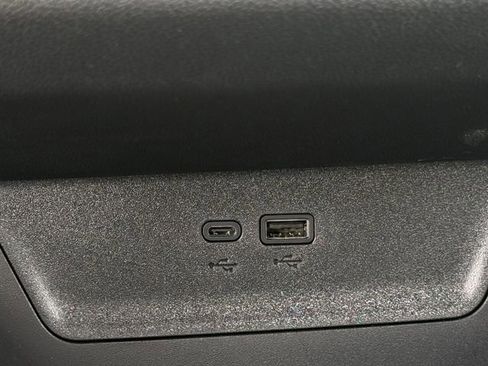 New 2026 Chevrolet Equinox LT w/ Convenience Package II FWD image 19