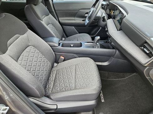 Certified 2026 Nissan Kicks SV FWD image 14
