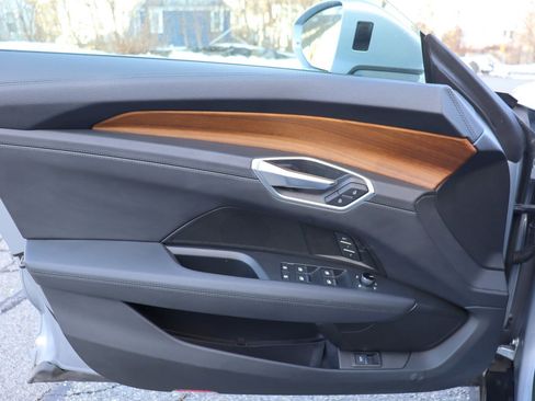 Used 2022 Audi e-tron GT Premium Plus image 22