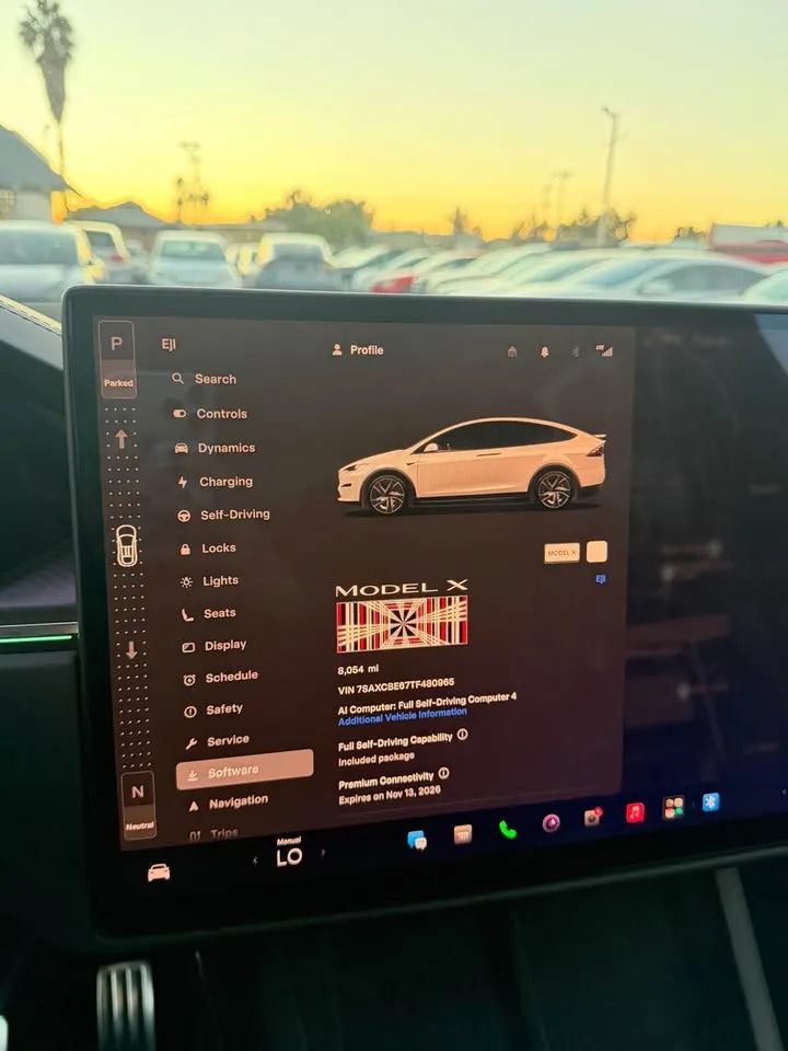 Used 2026 Tesla Model X Plaid AWD/4WD image 7