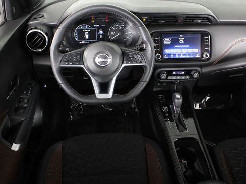 Certified 2023 Nissan Kicks SR w/ Interior Electronics Package FWD image 7