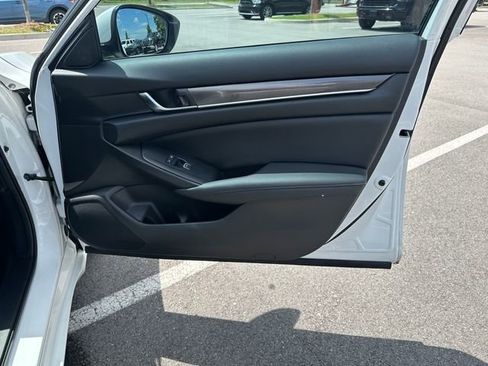 Used 2020 Honda Accord Sport image 20