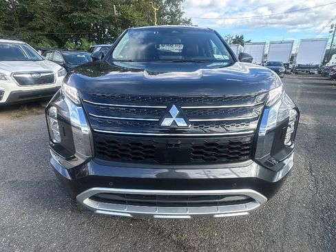 Used 2024 Mitsubishi Outlander Ralliart AWD/4WD image 2