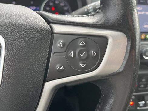 Used 2020 GMC Terrain SLT w/ Elevation Edition FWD image 17