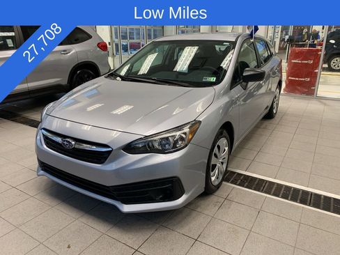 Certified 2023 Subaru Impreza 2.0i image 2