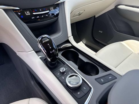New 2026 Cadillac XT5 Premium Luxury w/ Driver Assist Package FWD image 24