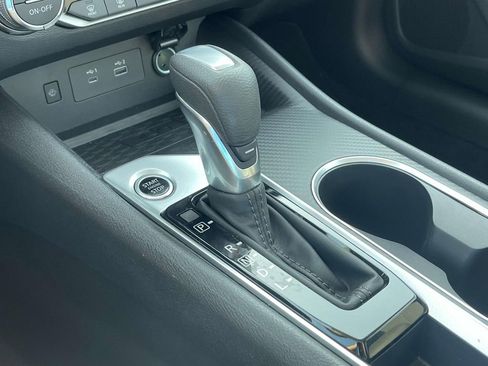 New 2025 Nissan Altima 2.5 SV w/ SV Special Edition Package image 30