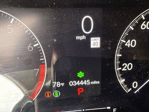 Used 2023 Honda Civic LX image 9