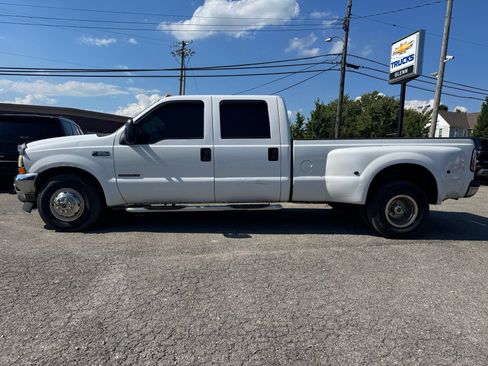 Used 2003 Ford F350 XLT RWD image 3