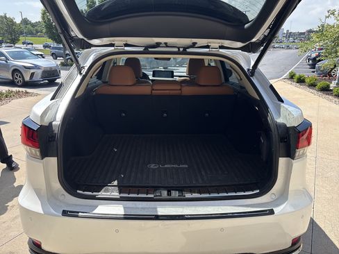Used 2022 Lexus RX 450h AWD w/ Luxury Package image 32