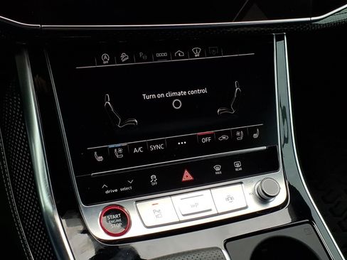 Used 2023 Audi SQ8 Prestige AWD/4WD image 23