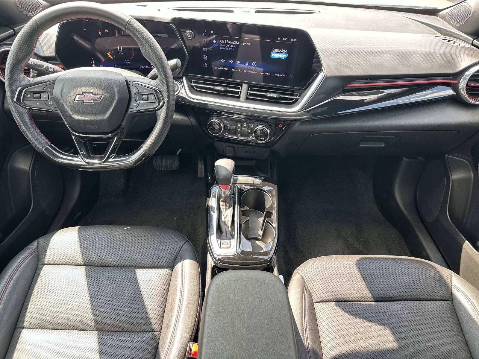 Certified 2024 Chevrolet Trax RS w/ Sunroof Package FWD image 12