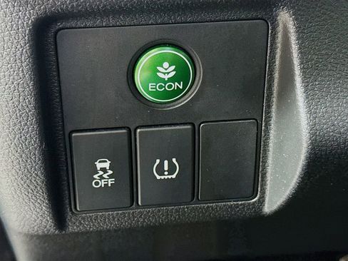 Used 2019 Honda HR-V Sport image 10