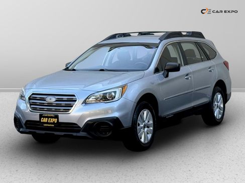Used 2017 Subaru Outback 2.5i image 4