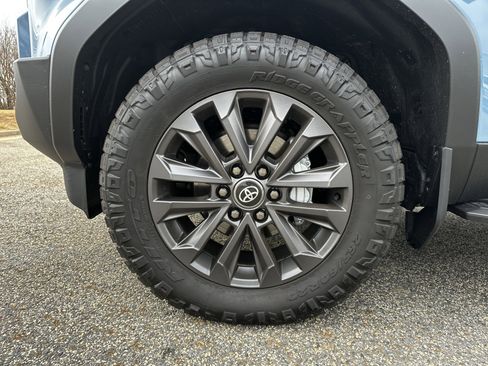 Used 2026 Toyota Land Cruiser image 11