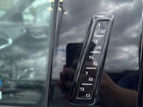 Used 2023 Chevrolet Tahoe LT w/ LT Signature Plus Package image 12